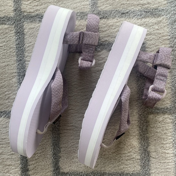 TEVA Women’s Lilac FLATfORM UNIVERSAL SANDAL size 11 - Picture 4 of 14